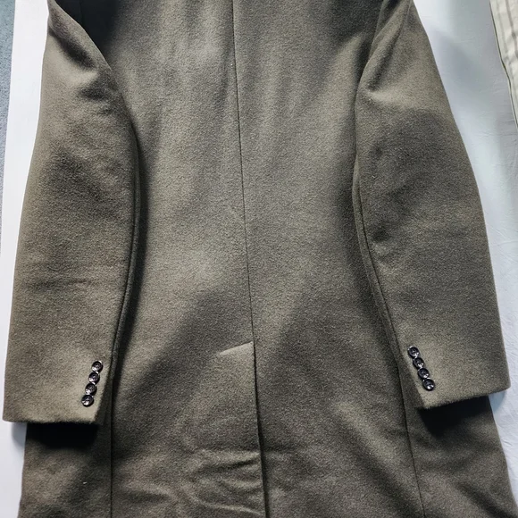 Men's Olive Green Single-Breasted Overcoat - Picture 7 of 7